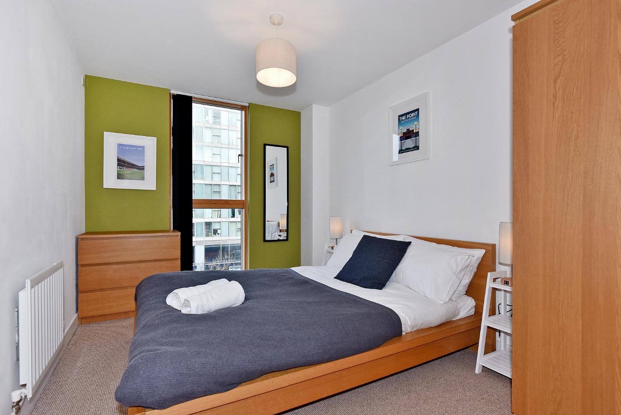 The Vizion Serviced Apartments From Pincott Properties - Free Parking, Private Balcony, And Wifi Milton Keynes Exteriör bild